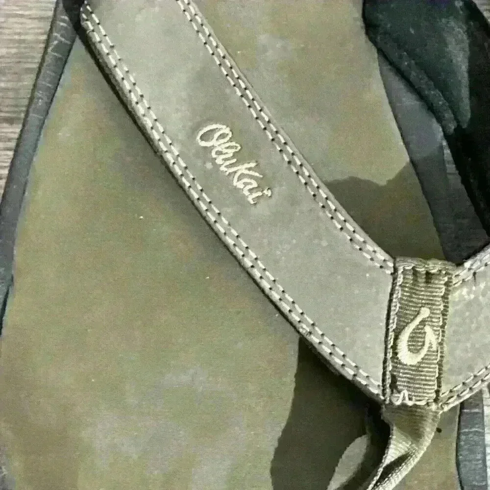 OluKai Ohana Men's Beach Sandals - Black/ Green‎ Size 14